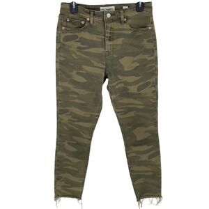 Lucky Brand Bridgette Crop Army Camo Print‎ Jeans Womens Size 4/27 Raw Hem